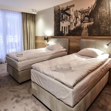 Strzelnica Hotel I Restauracja Starogard Gdański Exteriör bild