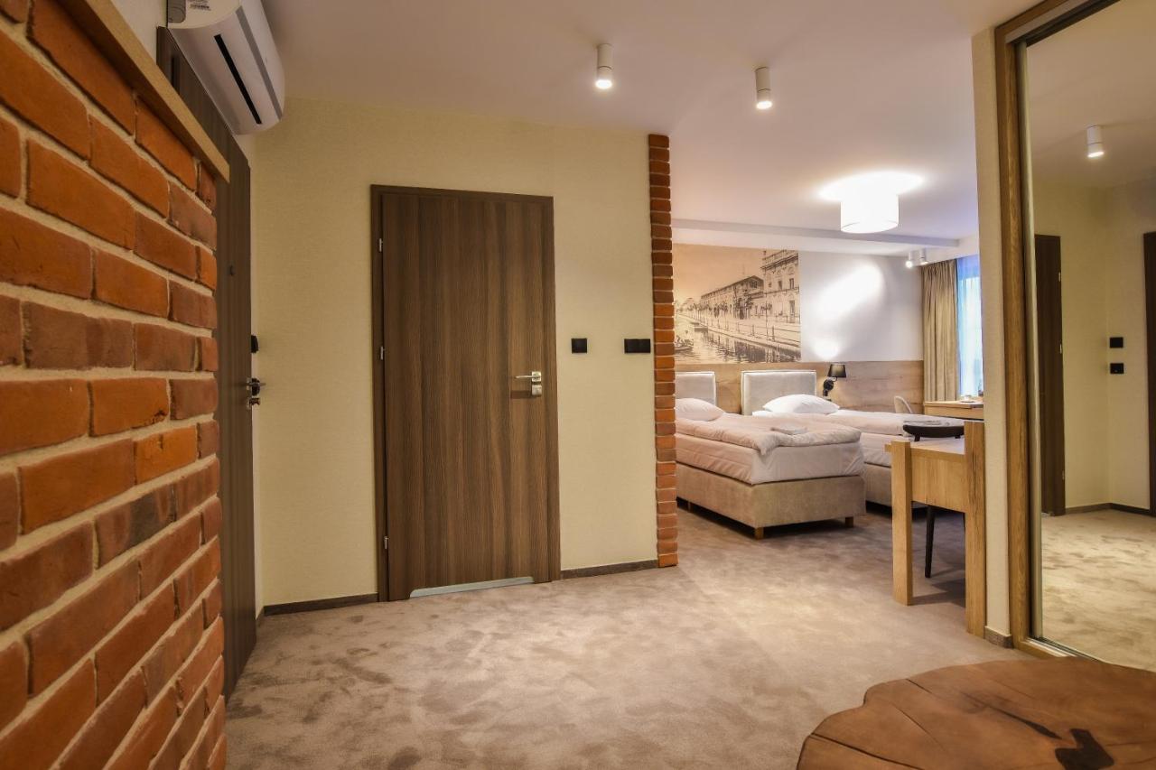 Strzelnica Hotel I Restauracja Starogard Gdański Exteriör bild