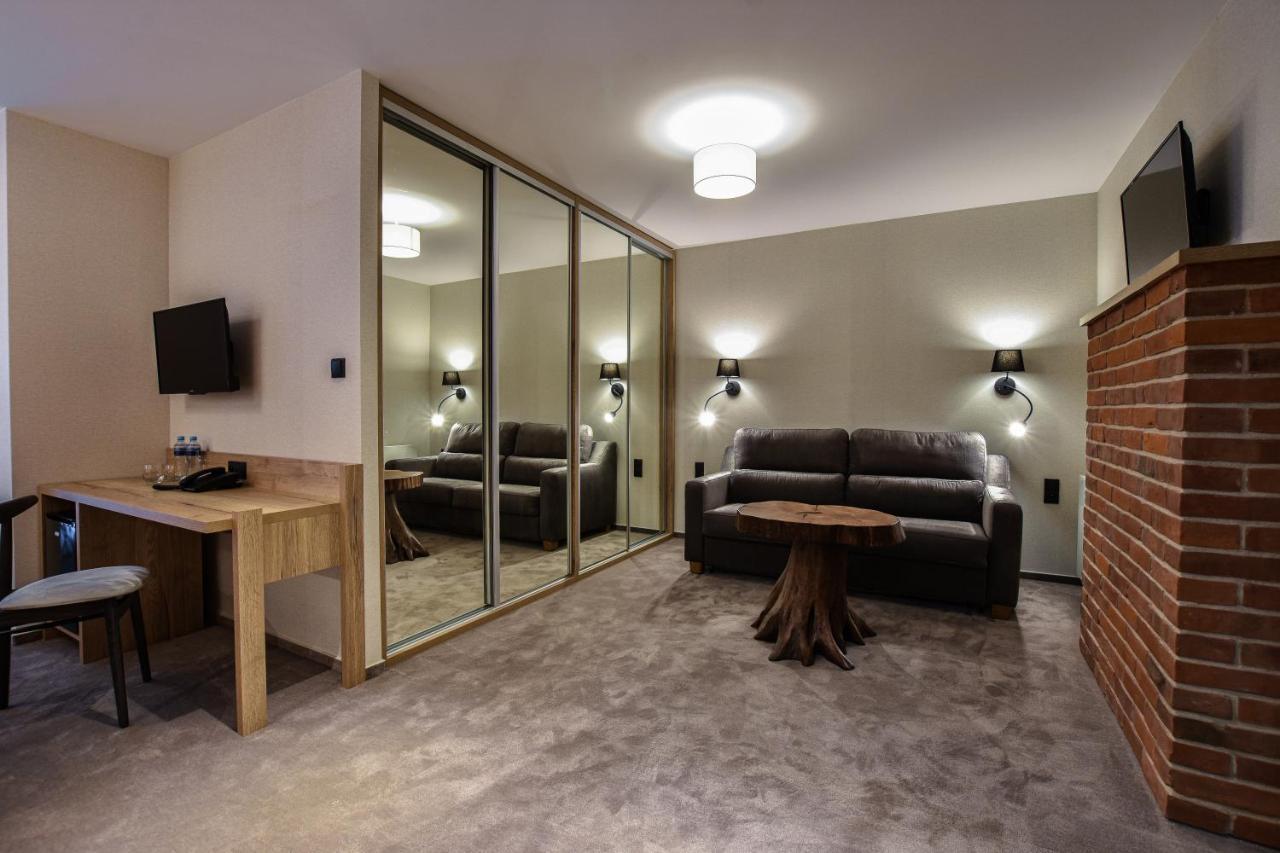 Strzelnica Hotel I Restauracja Starogard Gdański Exteriör bild