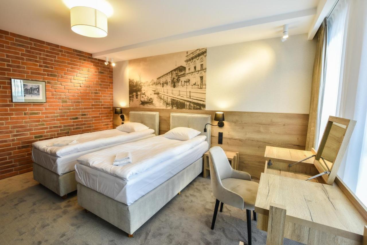 Strzelnica Hotel I Restauracja Starogard Gdański Exteriör bild