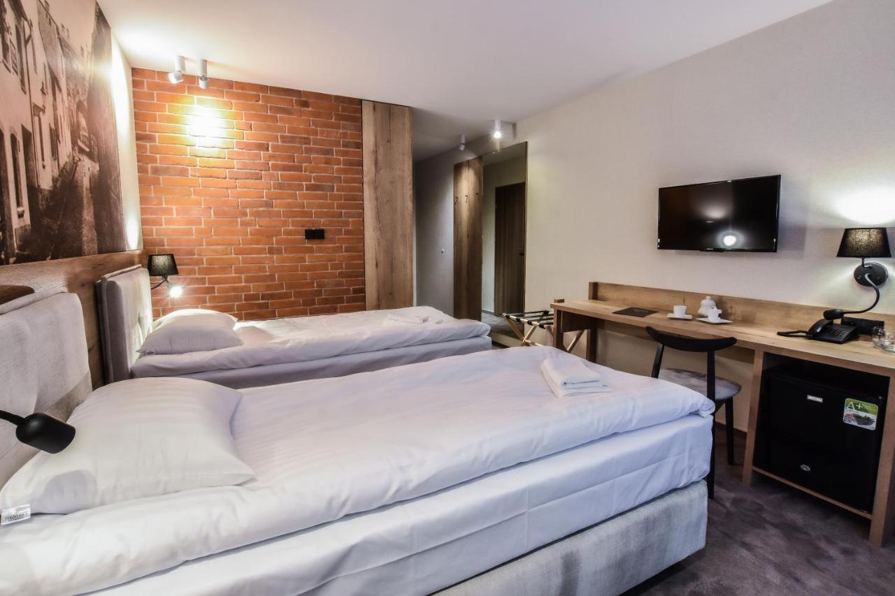 Strzelnica Hotel I Restauracja Starogard Gdański Exteriör bild