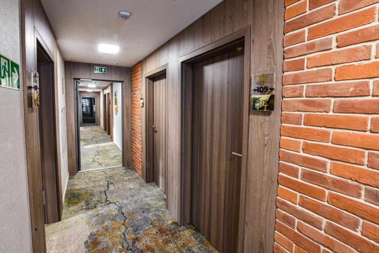 Strzelnica Hotel I Restauracja Starogard Gdański Exteriör bild